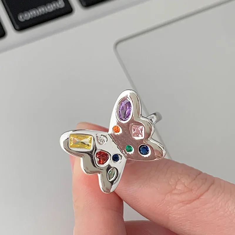 

Женское регулируемое кольцо с бабочкой и разноцветным Цирконом