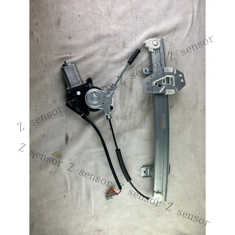 Фото Мотор и регулятор стеклоподъемника RRR+Power CarQuest 751-160 подходит для Acura TL 1999-2003 годов выпуска. №4