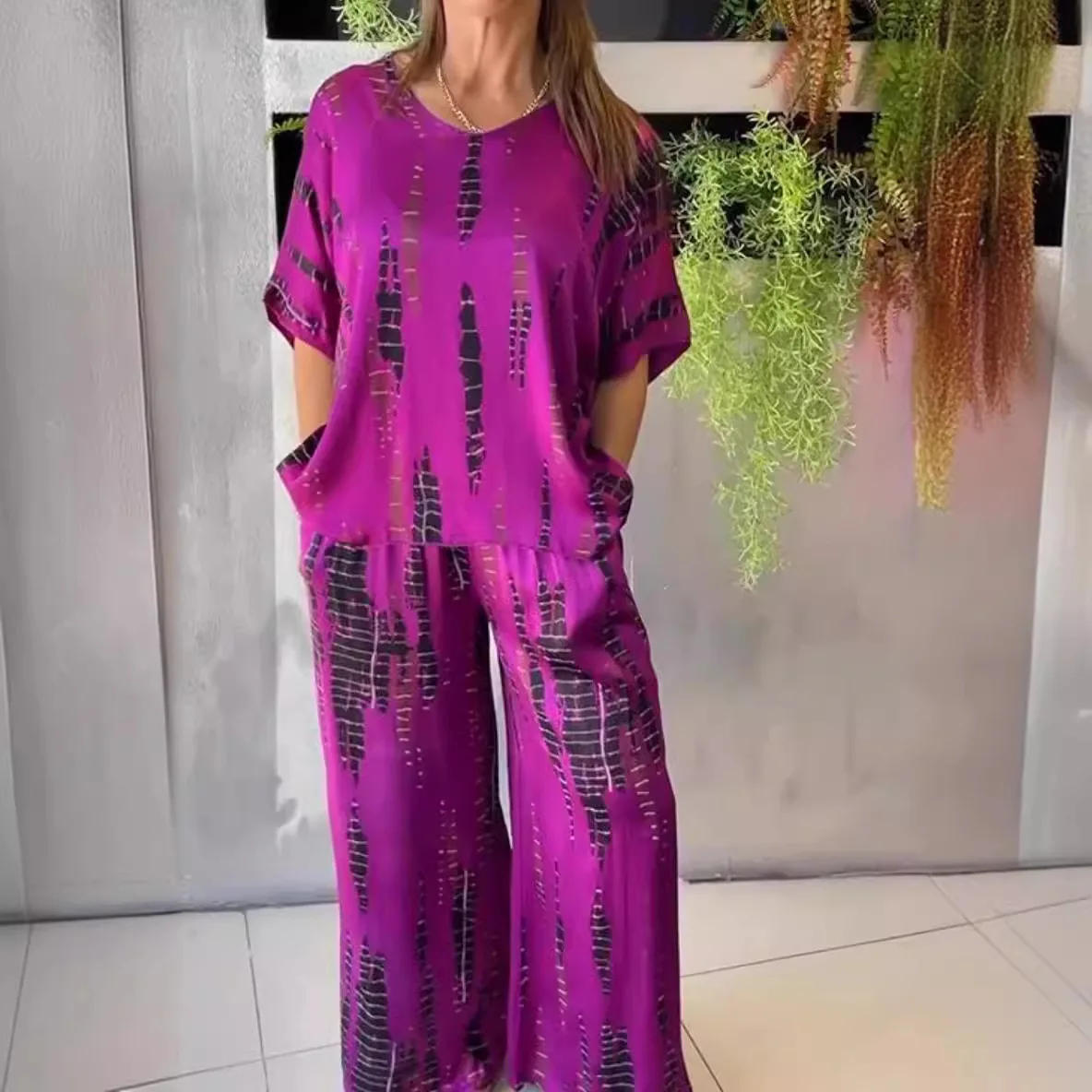 Женский Повседневный костюм из 2-х предметов футболка с V-образным вырезом и