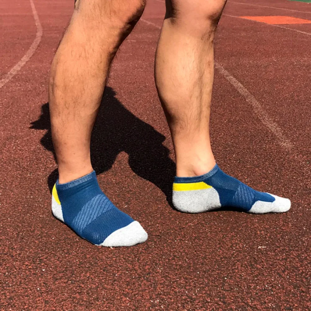

2 Pcs Men Running Sport Socks Comfortable Breathable Cotton Compression Cycling Camping Basketball Socks