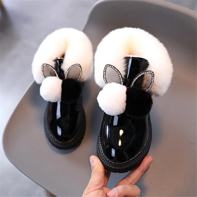 Kış kürklü ayakkabı kızlar sevimli Hairball bebek çocuklar yüksek üst kar botları anti-geçirmez isıtıcı okul çocuk kürk çizmeler