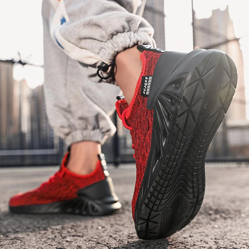 2022 New Men Walking Shoes Lightweight Fashion Non-Slip Outdoor Leisure Sneakers for Men Hollow Concise Designer Male Tenni Shoe