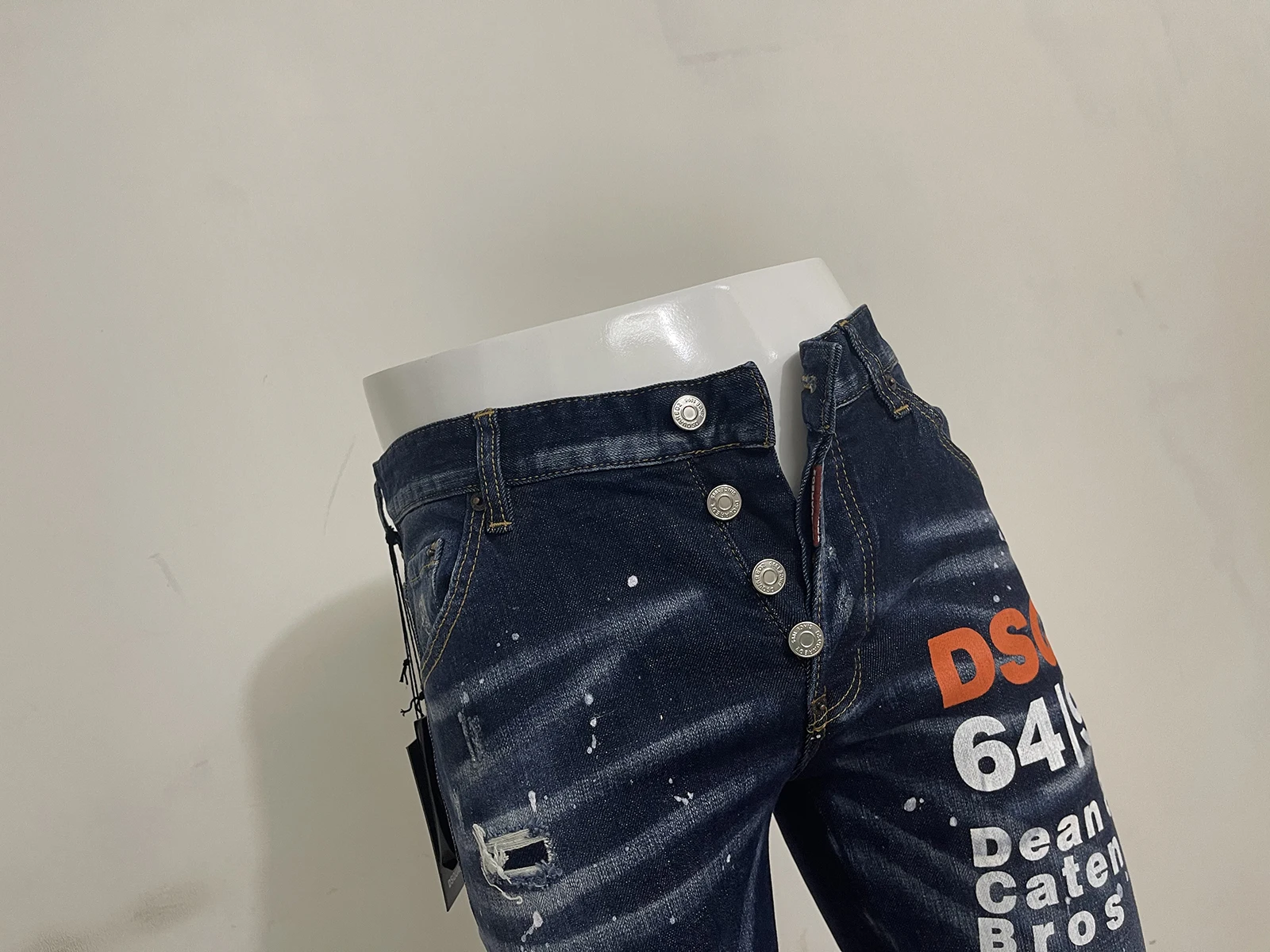 Spring/Summer 2023 new style D2 jeans men wear holes patch paint fashion printing micro-bullet slim small straight jeans