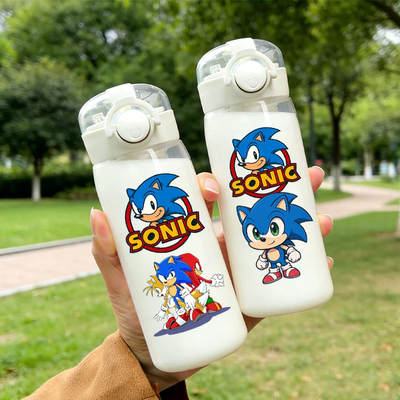 Фото Новые прозрачные стаканы для воды Sonics 400 мл для мужчин и женщин, бутылка для воды с принтом аниме и мультфильмов, портативная модная милая кружка для мальчиков и девочек №1