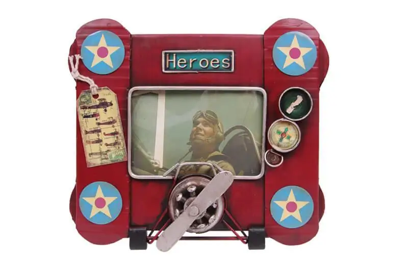 

Винтажный подарок с искусственным самолетом