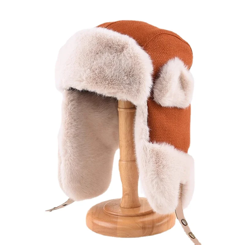 

Женская плюшевая шапка Lei Feng на осень и зиму, теплая Милая хлопковая шапка для защиты ушей, велосипедная локомотивная шапка