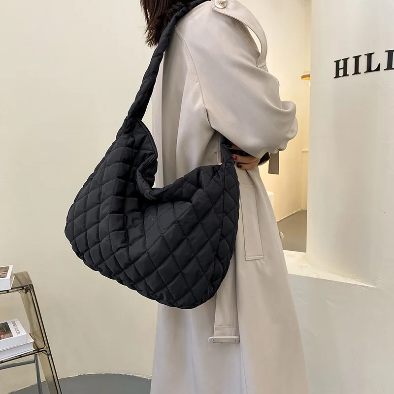 

Herald Fashion Space Cotton Padded Shoulder Bag For Women Winter Crossbody Messenger Down Quilted Handbag Wide Strap Blown