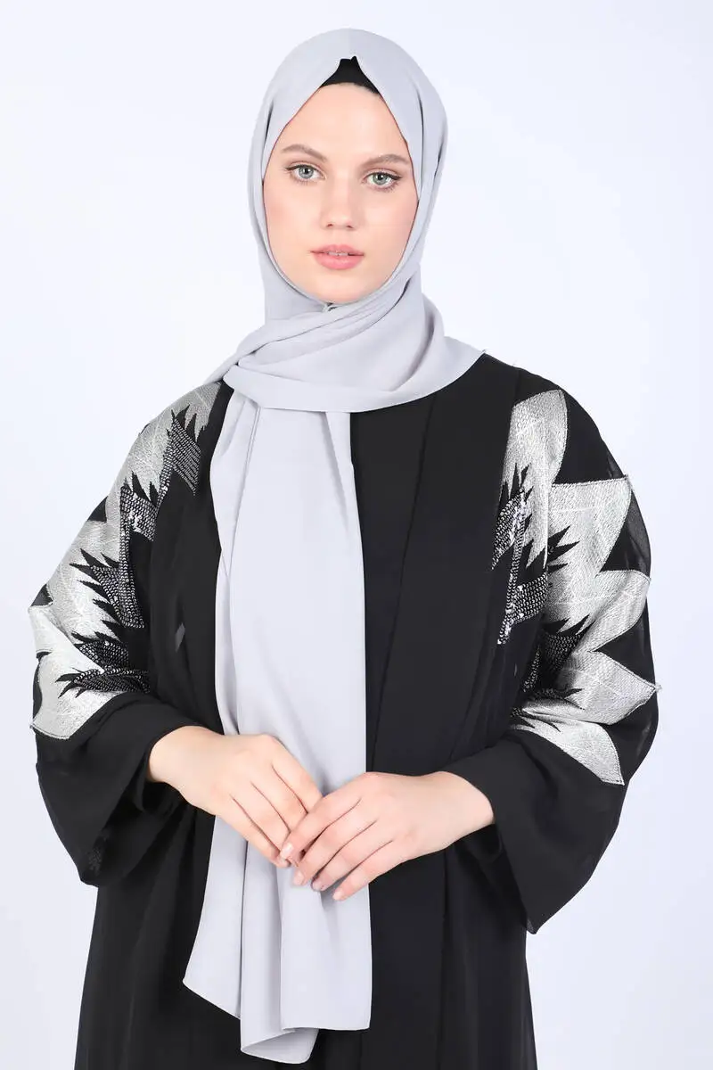 

Miray Jeddah Shawl Dark Silver