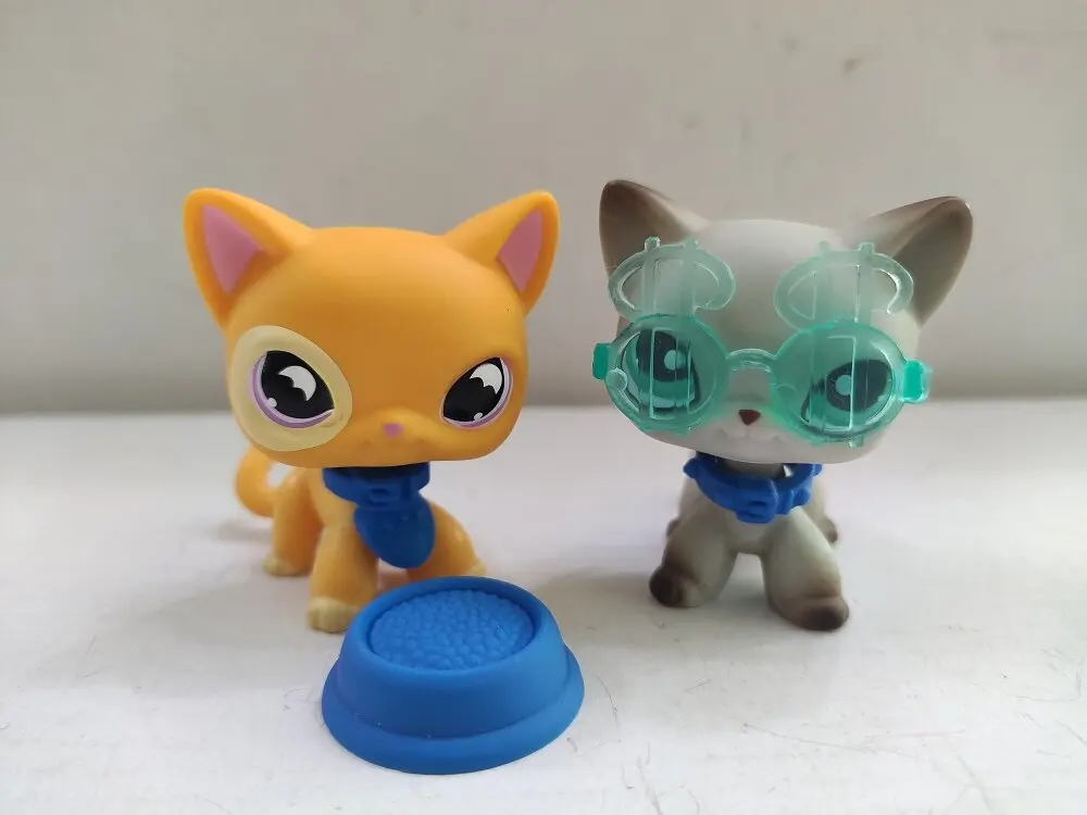 

2pcs/lot LPSAction Figure toy short hair CAT #855#391 w/accessories kid toy