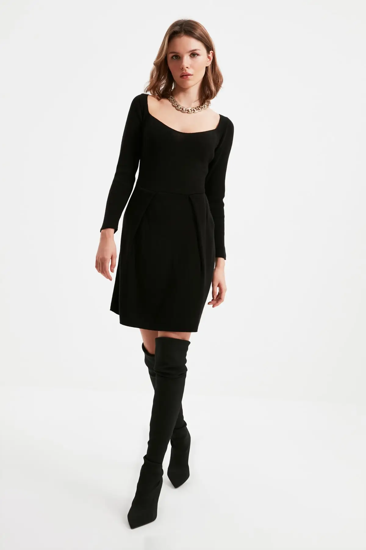 

Trendyol Petite Collar Detailed Knitwear Dress TWOAW22EL0747