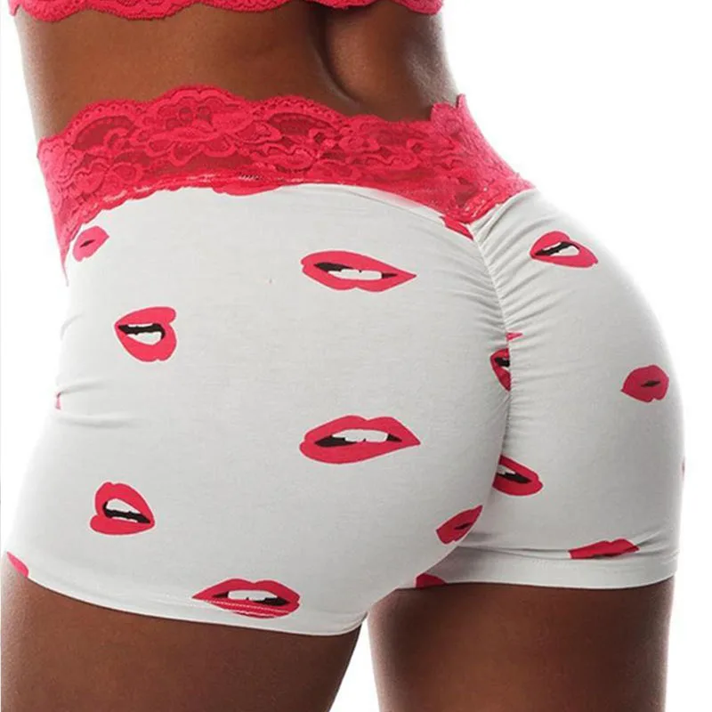 

2022 New Plus Size Elastic Waist Lace Edge Ladies Shorts Beach Style Lip Printing Casual Tight Ladies Leggings Fashion Shorts