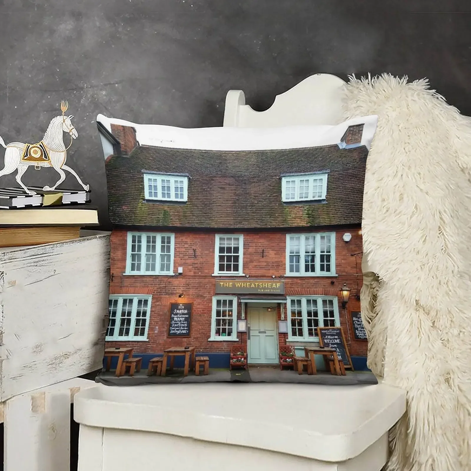 Декоративная подушка Wheatsheaf in Farnham роскошные подушки для дивана кровати