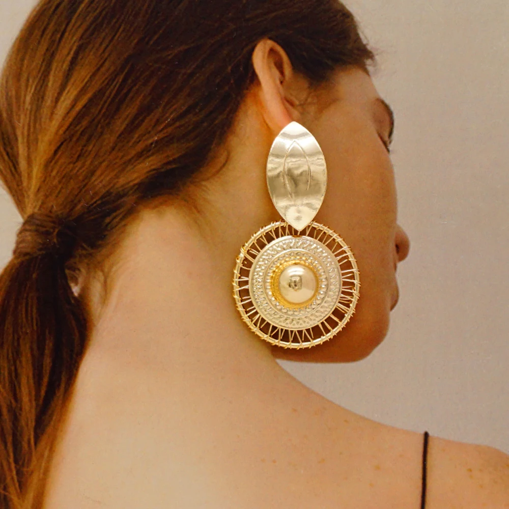 Женские медные серьги-подвески золотистые серьги с перфорацией массивные