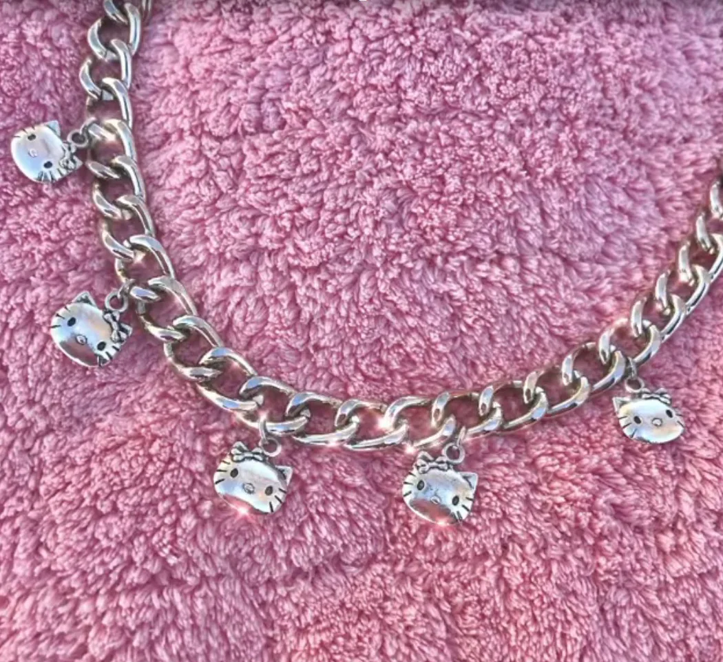 

Sanrio Kawaii Hello Kitty Jewelry Hoop Ear Studs with Korean Earrings Loop Earrings for Women Luxury Party Accessories Kuromi