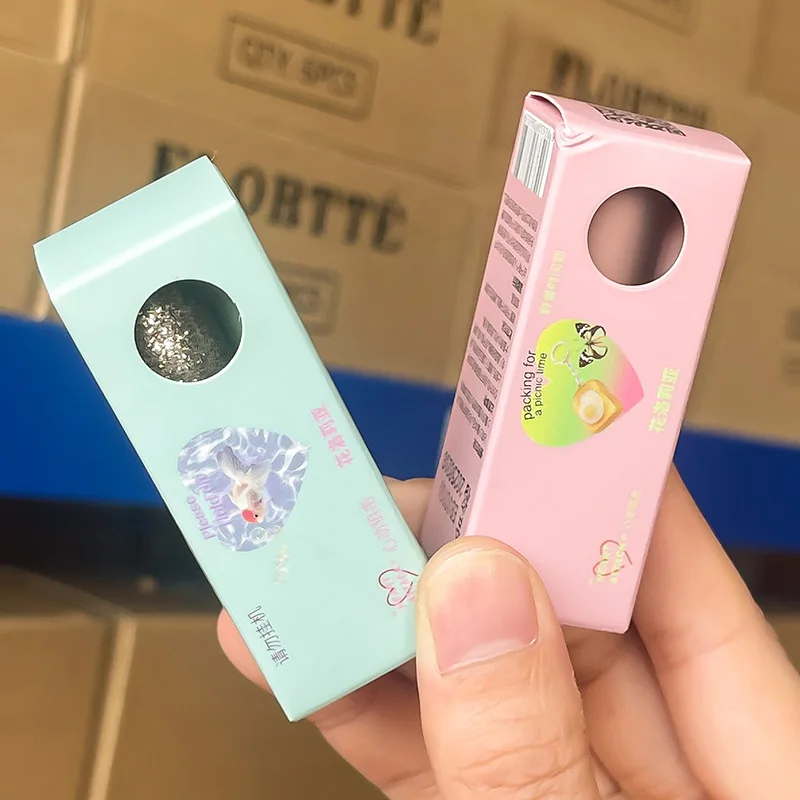 Жидкие тени для век FLORTTE мерцающие и металлические блестящие