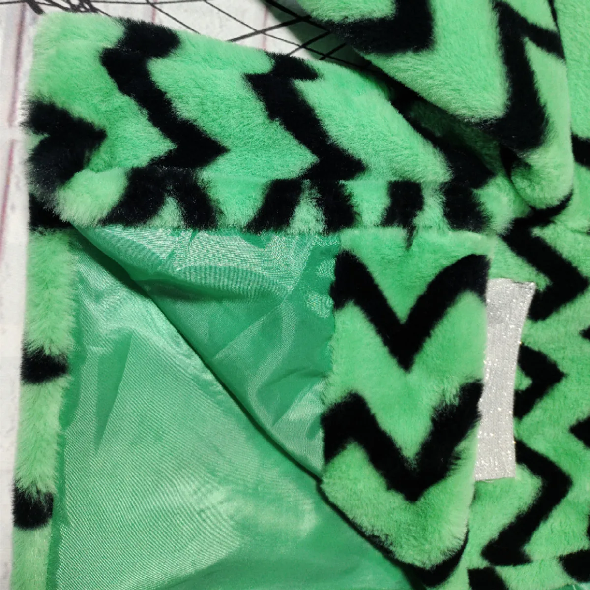 Faux Fur coat  jacket warm women  faux fur female winter coat women Zipper wide waisted autumn winter regular Casual coat women