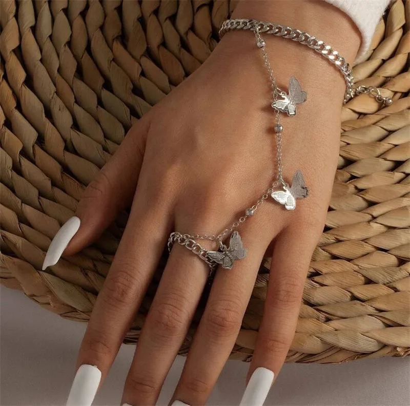 

Wrist Femme Butterfly Charm Bracelets For Women Accessories Girl Vintage Jewelry Chain Rings Bracelet And Bangles Pulseras Mujer