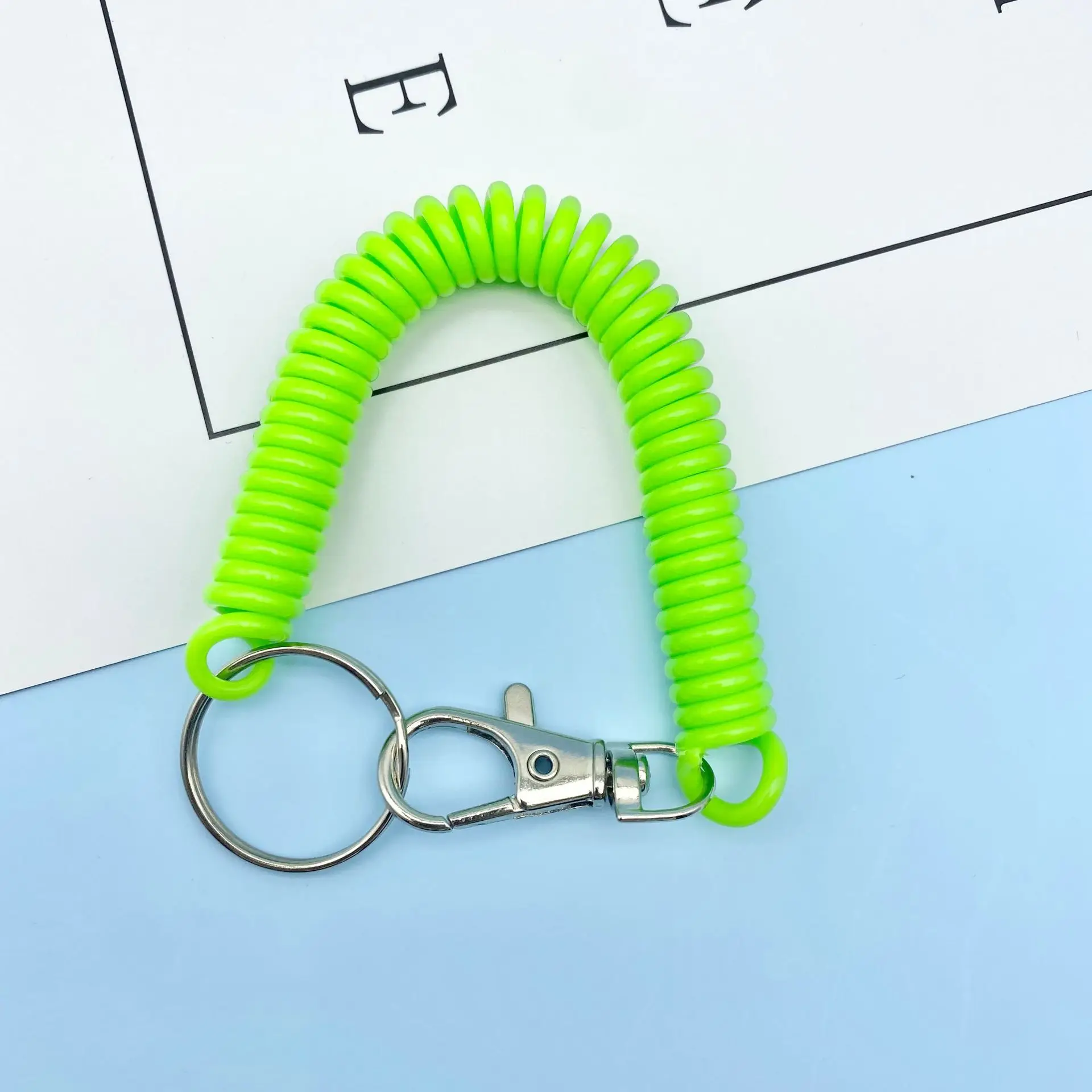 1PC Весенняя верёвка для ключей из пластика, мобильный телефон, анти-потерянные ремни для удержания, аксессуары для ключей на кольцах.