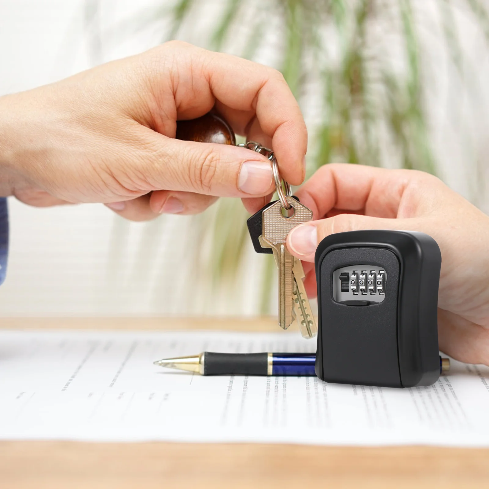 

Key Storage Metal Keychain Large Capacity Metal Keychain Security Metal Keychain Sturdy Metal Keychain