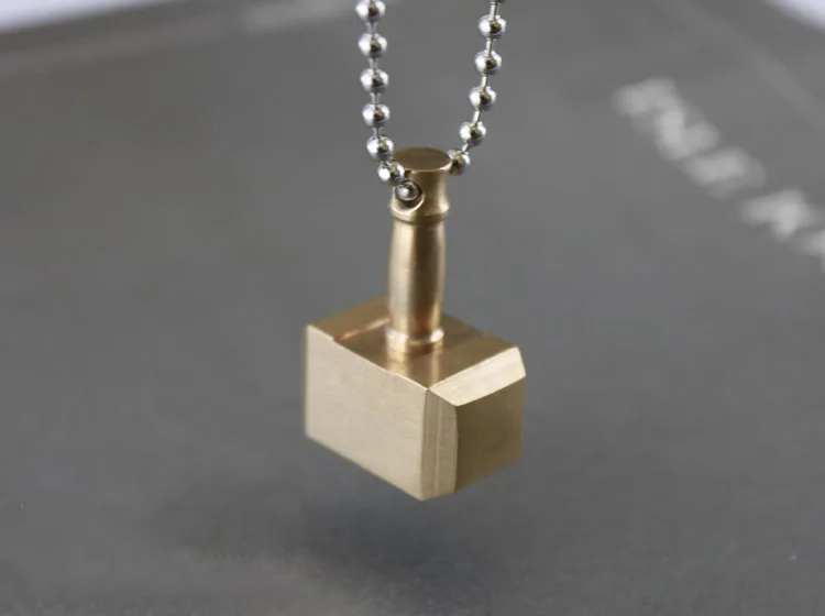 

1 Piece Brass Mini Hammer Charm Pendant Keychain Pendant