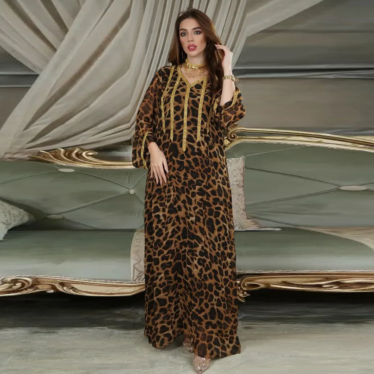2022 European Fashion Fried Street Leopard Spring Hot Diamond Women Long Middle East Fashion Arab Muslim Dress Morocco Abaya