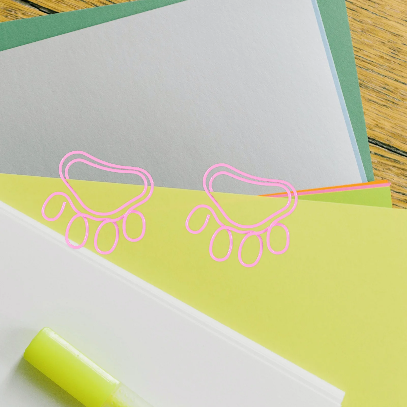 

20pcs Office Document Clips Claw Shaped Office Document Clips File Document Office Document Clips Office Small Paperclips