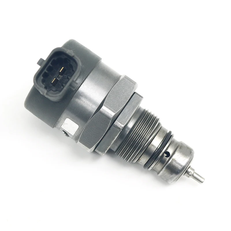 Рисунок 4 - Клапан регулировки давления топлива 0281002507