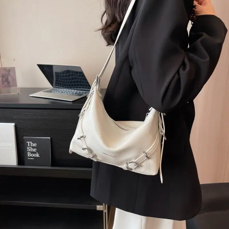 

Вместительная кожаная сумка-тоут через плечо для женщин, кошельки и сумочки, роскошные дизайнерские сумки через плечо, крутые высококачественные 2023