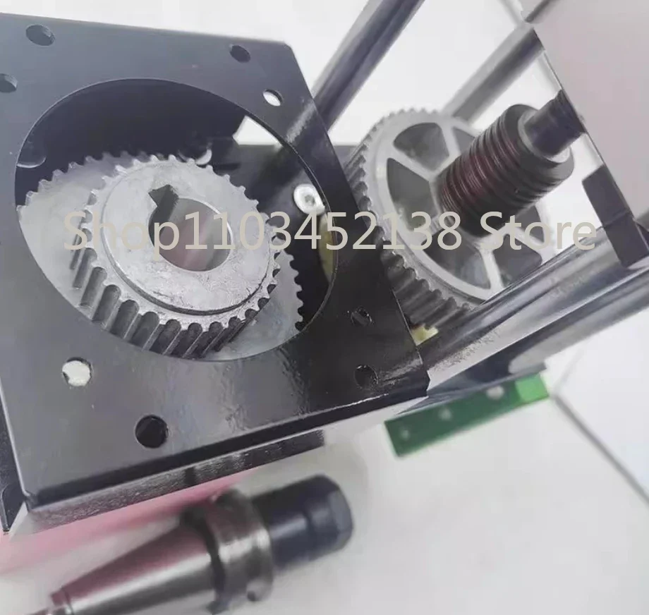 Автоматическая смена инструмента BT30 без шпинделя в сборе