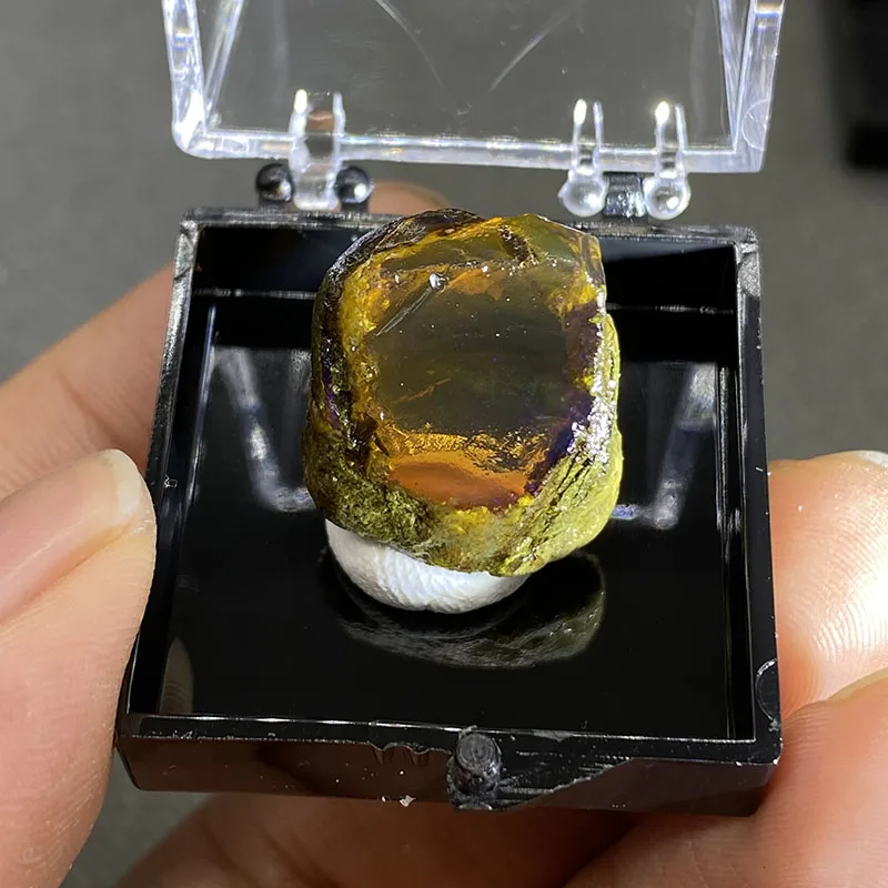 Опаловые камни