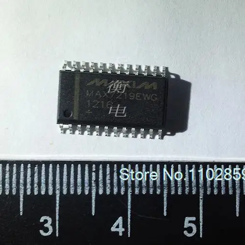 

10PCS/LOT MAX7219EWG AD7219CWG SOP24