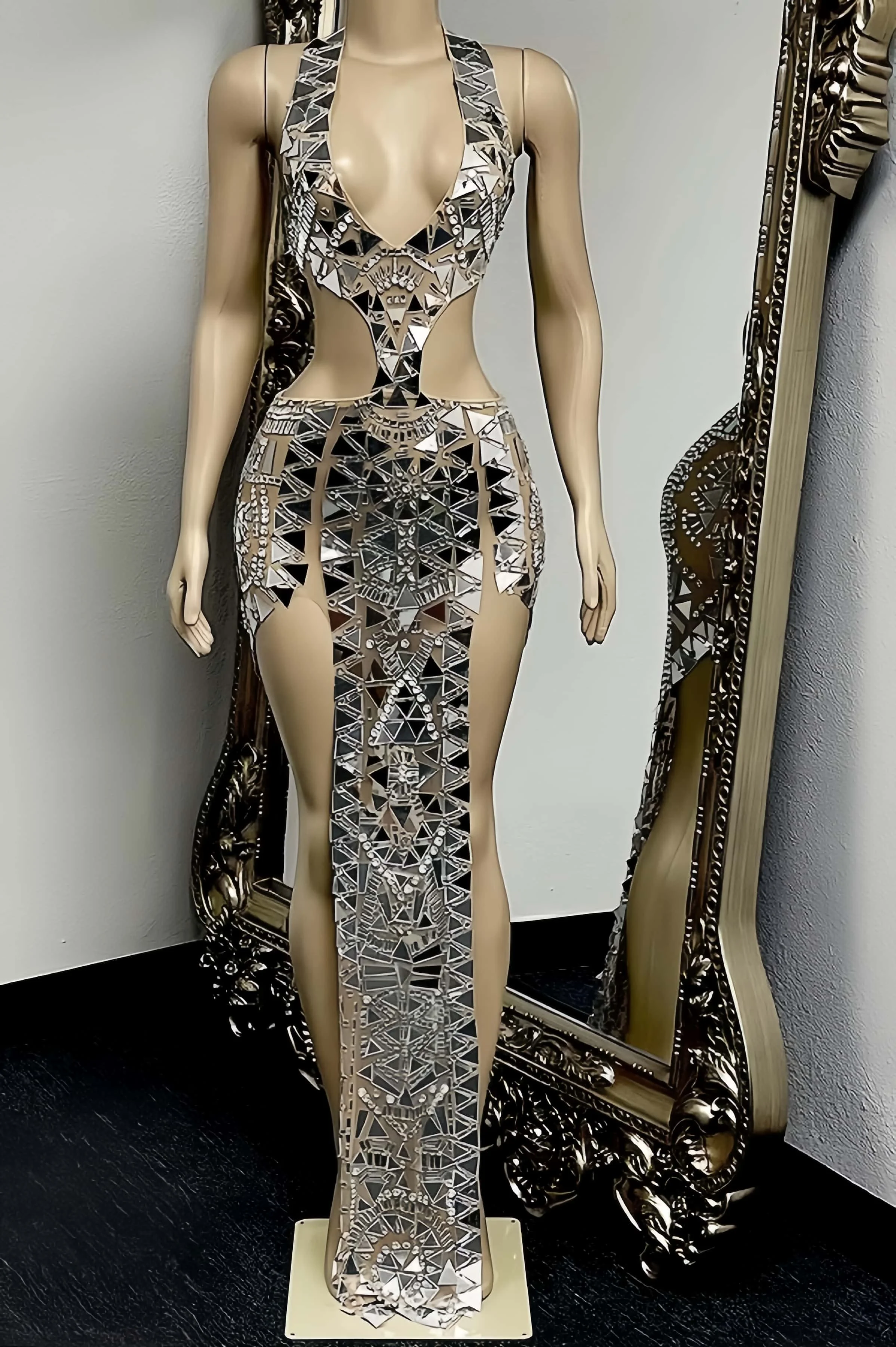 Зеркальное платье Victa