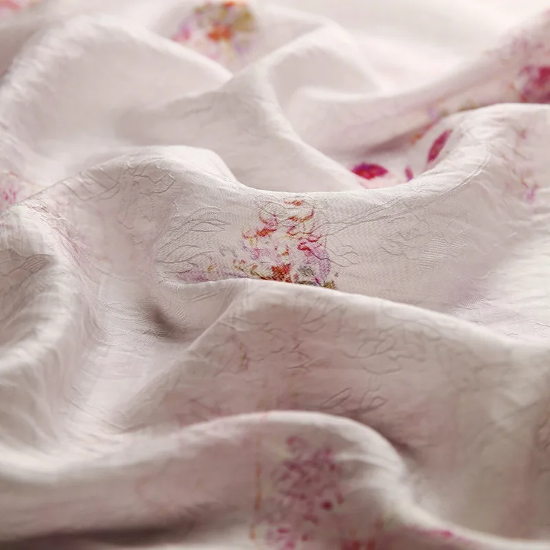 Летняя полупрозрачная жаккардовая ткань для шитья платья акриловая