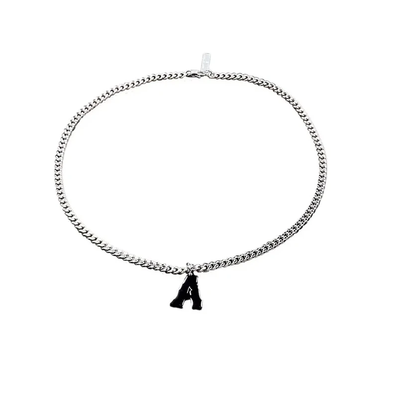 

Кулон с буквой A 1017 ALYX 9SM цепочка ожерелье серебристая металлическая пряжка унисекс ожерелье