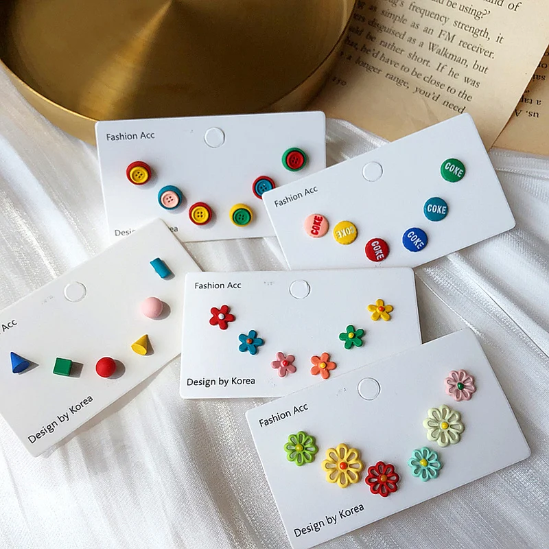 

2022 Summer Multiple Colorful Small Statement Earrings for Women Unique Design Flower Geometric Stud Earrings Holiday Jewelry