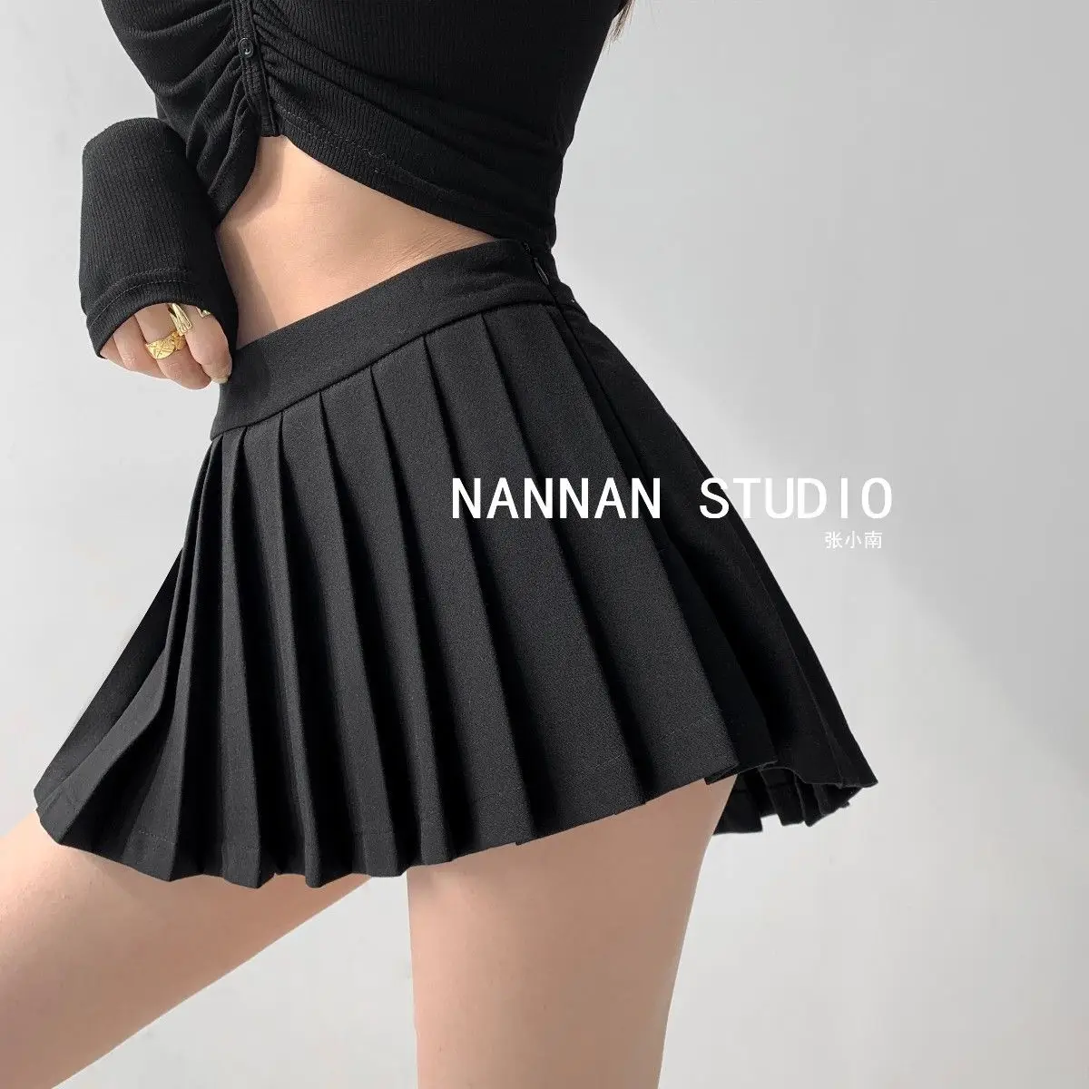 

Плиссированная микро мини-юбка с высокой талией, короткие юбки-брюки внутри, однотонная женская милая форма, сексуальная облегающая модная танцевальная клубная одежда в Корейском стиле y2k