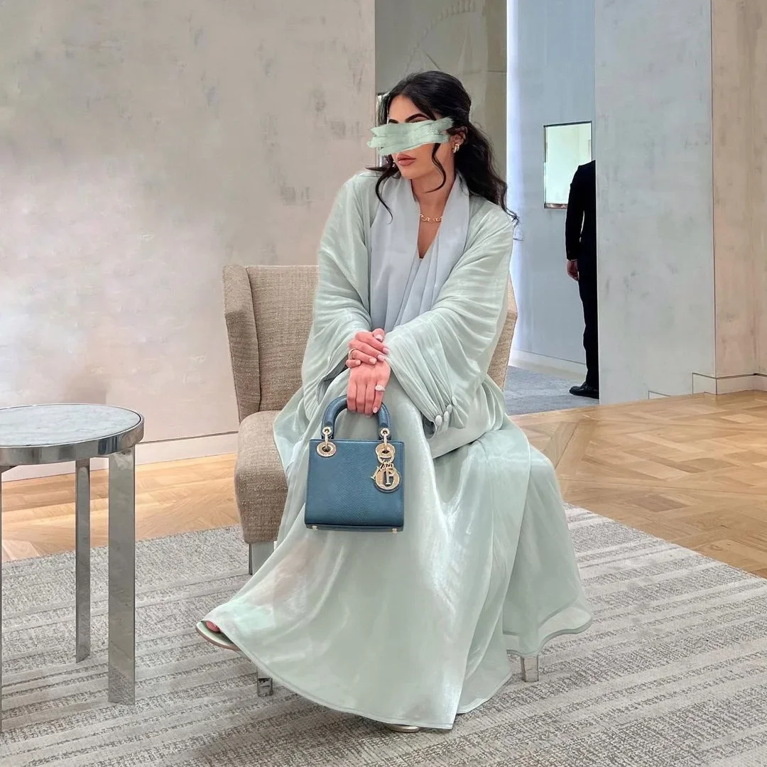 Блестящая атласная открытая Абая Дубай роскошное летнее мусульманское кимоно