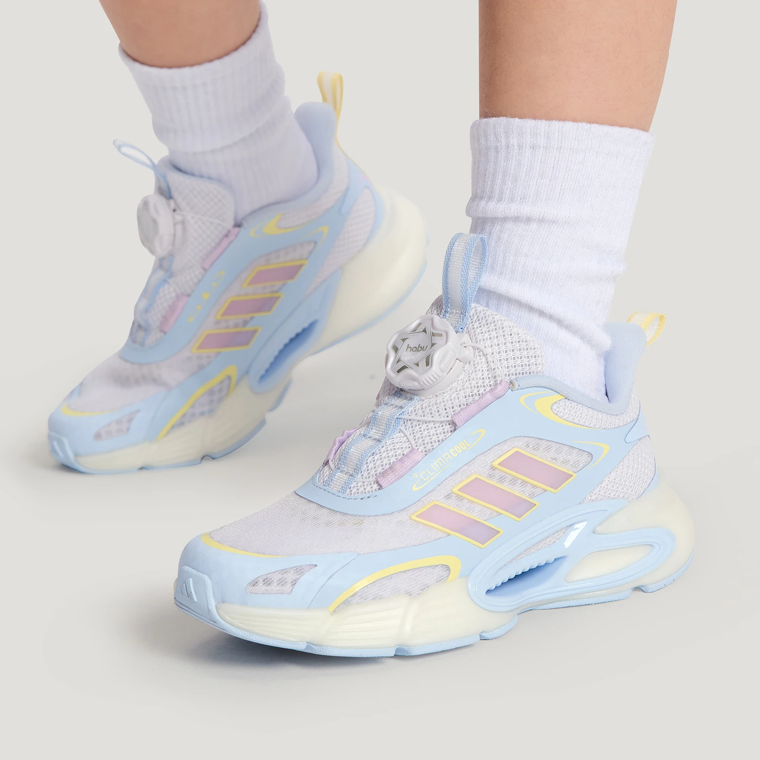 Фото Оригинальные детские спортивные кроссовки Adidas CLIMACOOL AC HABU KI1886 №1
