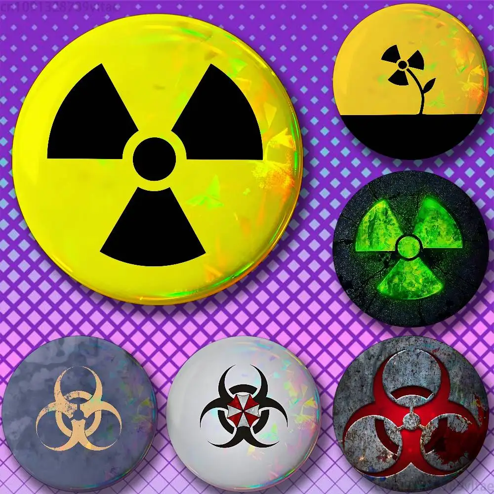 Фото Значки Umbrella Corporation Biohazard Nuclear, 58 мм, милые мультяшные значки ручной работы, броши для рюкзаков, аксессуары, украшения, подарки №1