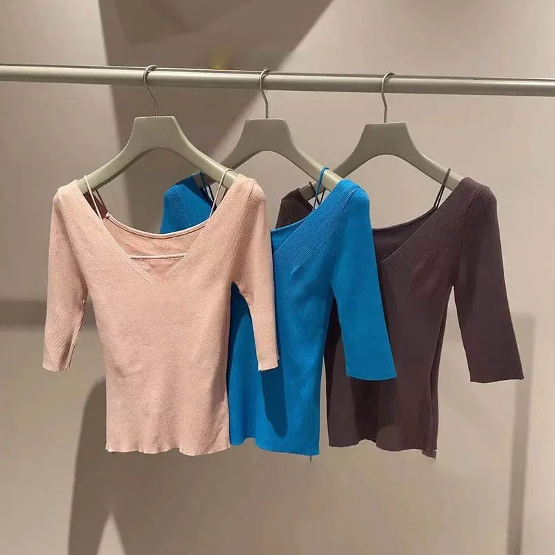 Женский трикотажный пуловер с имитацией двух предметов модный простой