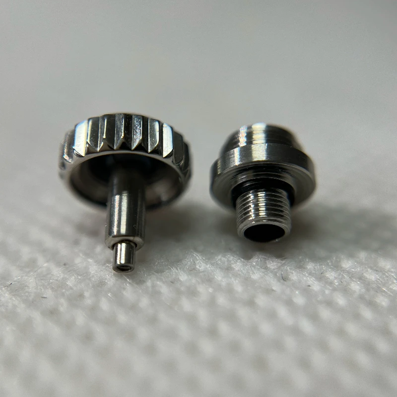 Продукт подходит для часов Tudor Biwan M79470, для установки на головку корпуса, ручку, коронку, трубку. (art.: 3920da07dcf3c) - 3920da07dcf3c