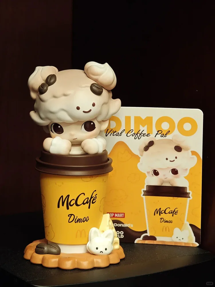 Фото Коллекционная фигурка Pop Mart X McDonalds Dimoo McFlurry McCafe в тематике Cherry Blossom, декор для рабочего стола, для коллекционеров аниме №3