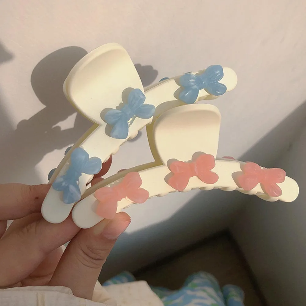 

2022 New Claw Clip For Women Tough Colorful Plastic Hair Claw Large Size Hair Clamps Claw Clip Crab Chic Hair Accessories Gift