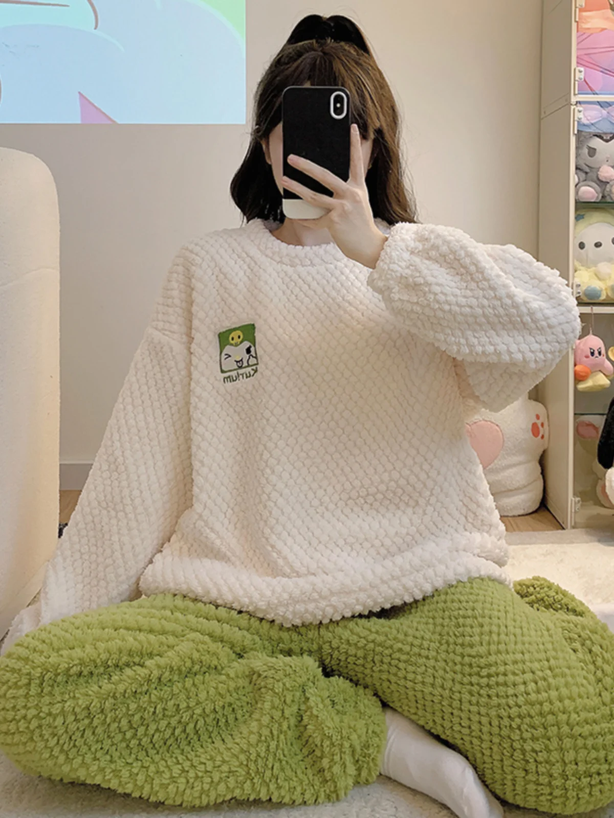 New Pajamas Women Fleece-lined Thickened Coral Fleece Long sleeve Cute Cartoon Set Autumn and Winter Casual Plus size Homewear