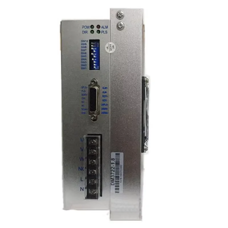 Трехфазный цифровой драйвер DM3722 Адаптируется к драйверам шагового двигателя