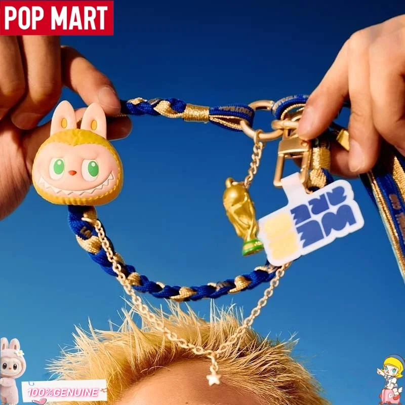 Фото POPMART The Monsters × Fifa Series: Официальный брелок-подвеска Labubu (серия Blind Box) к Чемпионату мира 2026 – коллекционный аксессуар, подарок для фанатов №1