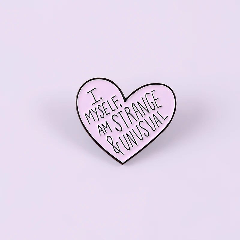 Фиолетовые булавки в форме сердца я себе странный и необычный Жук сока страшная