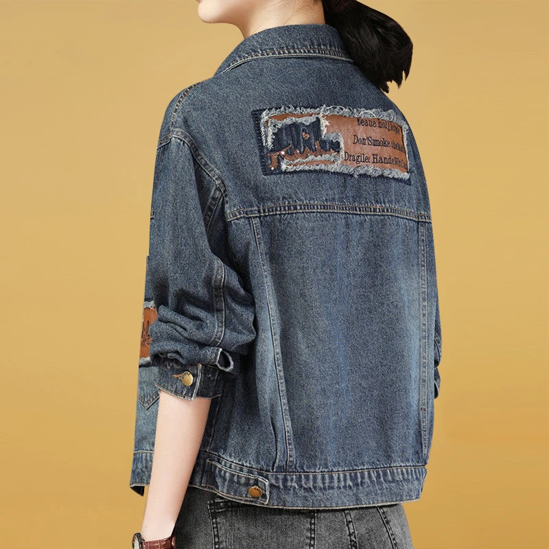 

Large Size Denim Jacket Female Spring and Autumn Loose Korean Version of the Short Section of Denim Clothing