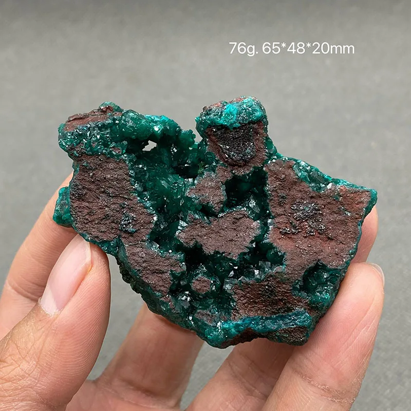 100% натуральные камни и кристаллы из кремниевой диоптазы