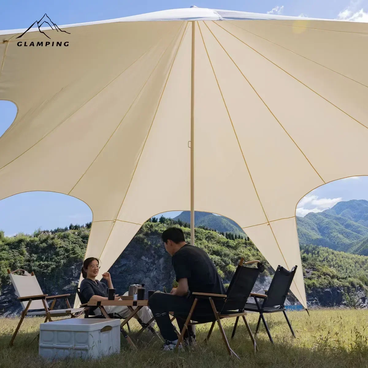 Палатка кемпинговая LUXURY FAMILY CANOPY TENT 10х10 м